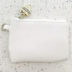 Juicy Couture White Coin Purse with Gold Heart Charm Logo – Small Zipper Pouch